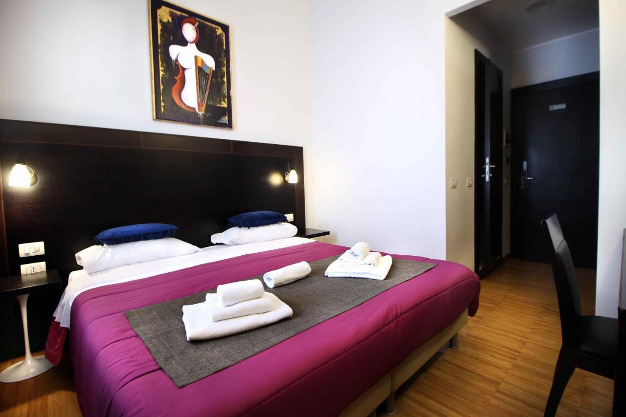 Guest House Della Valle Roma ภายนอก รูปภาพ