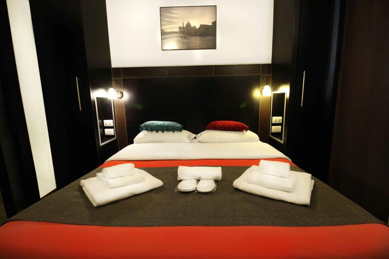 Guest House Della Valle Roma ภายนอก รูปภาพ